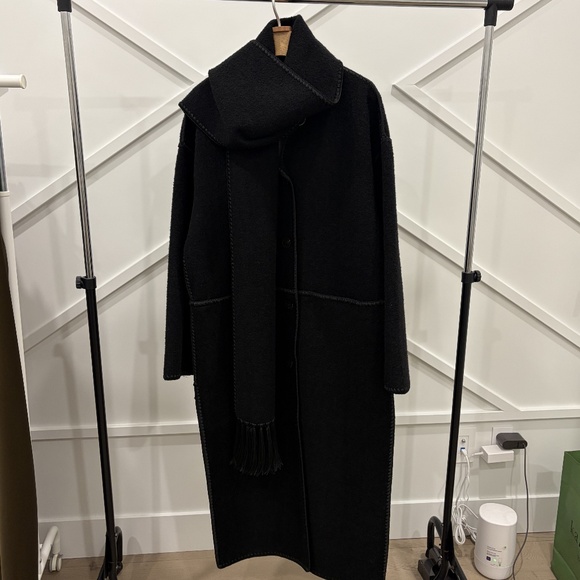Toteme Embroidered Scarf Coat in Black, Size EU 36 / US 4 - Picture 2 of 8